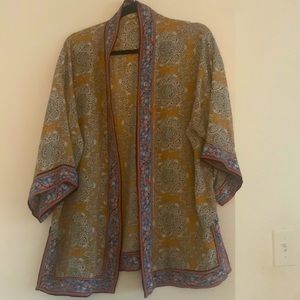 Max studio kimono Size small, like new!